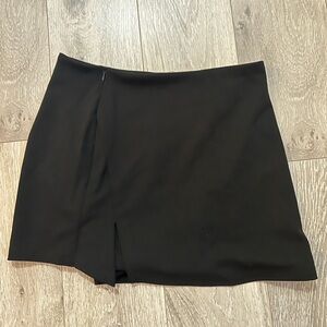 Skort
